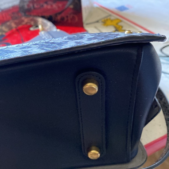 Coach bag almost new in grey/blue color with gold accents in hardware - Picture 12 of 13